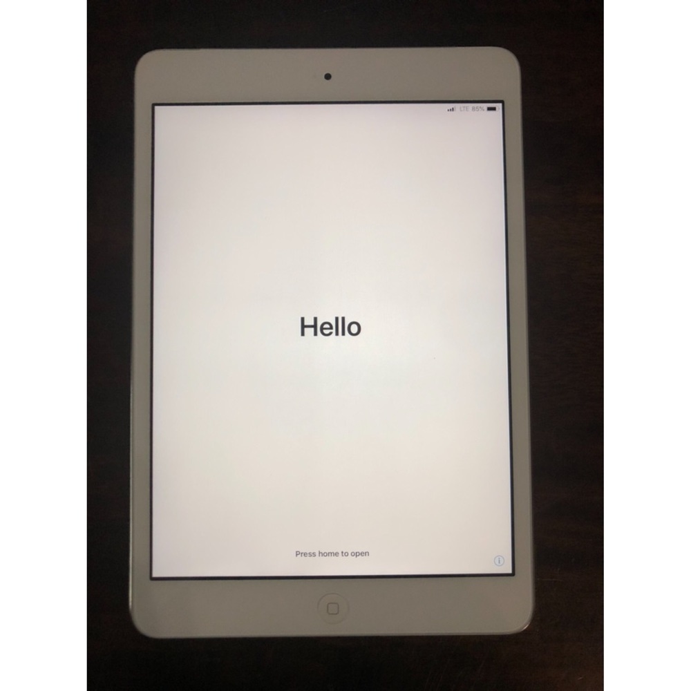 NEW Apple iPad Mini 2 16GB